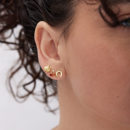 Mini Shell Studs (Gold)