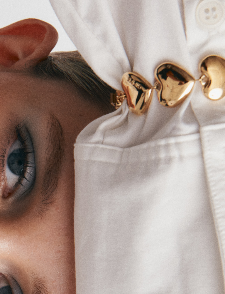 Ella Puffy Heart Necklace in gold